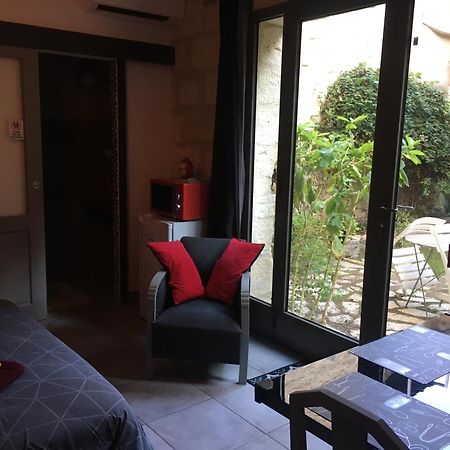 Chambre Sur Jardin Secret - Avignon Centre - Climatisee Buitenkant foto